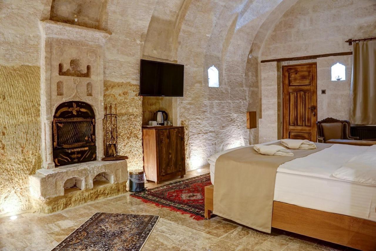 Dionysos Cave Cappadocia Hotel 于尔居普 外观 照片